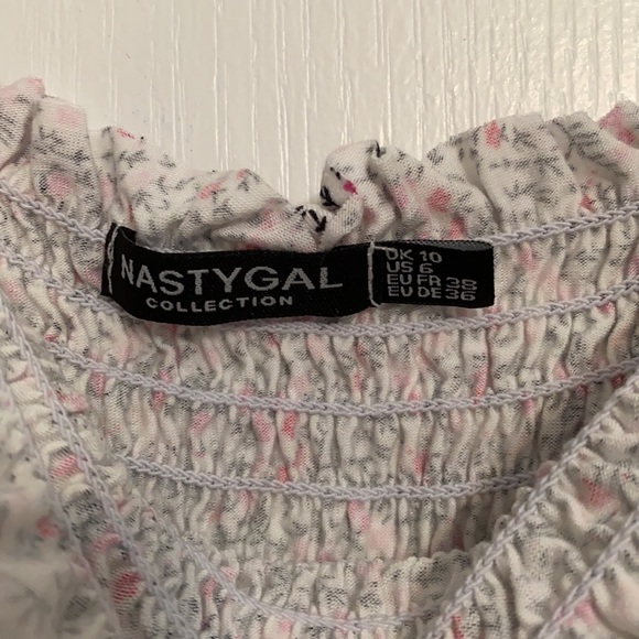 Nasty Gal Floral Print Crop Top - Picture 2 of 6